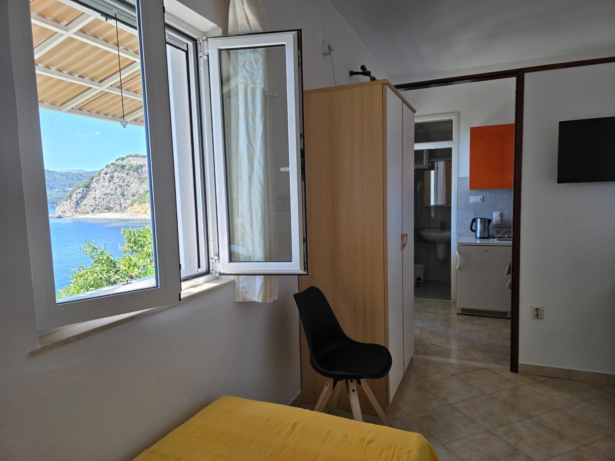 Apartments Bajo - Free Parking Dubrovnik Exterior photo