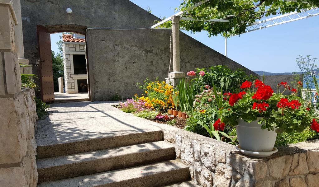 Apartments Bajo - Free Parking Dubrovnik Exterior photo